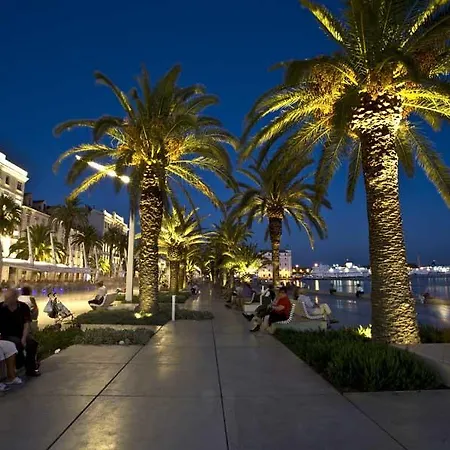 Sunny Split