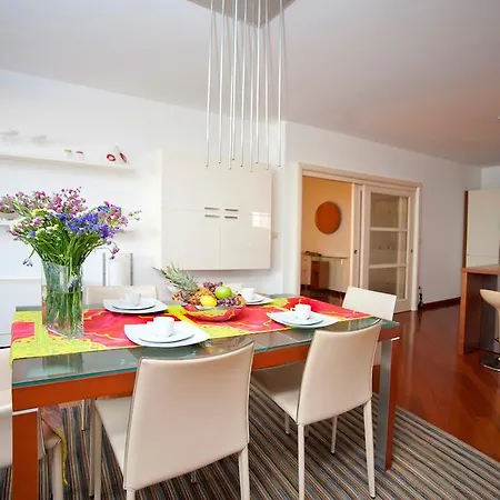 Apartment Sunny Split