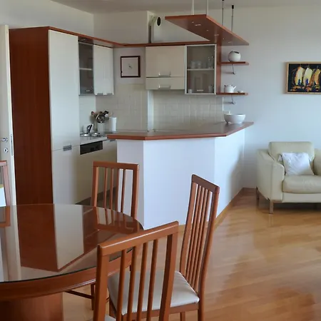 Apartment Sunny Split